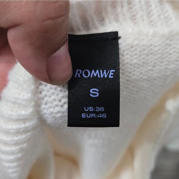 Romwe Heart Pattern Fringe Trim Drop Shoulder Sweater Sz Small - Picture 3 of 13